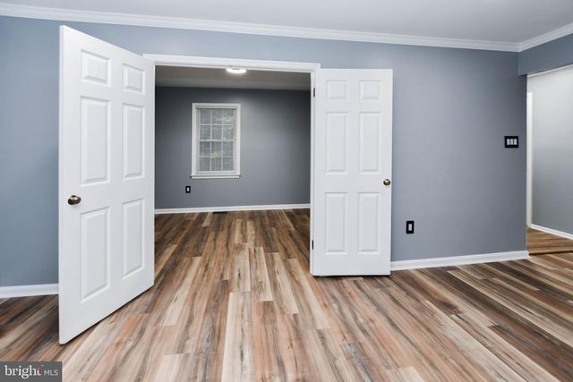 5898 AMBASSADOR WAY, Alexandria, VA 22310