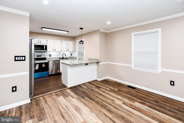5898 AMBASSADOR WAY, Alexandria, VA 22310