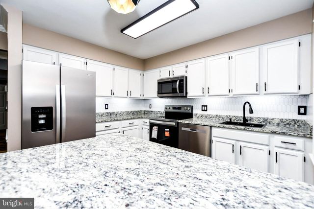 5898 AMBASSADOR WAY, Alexandria, VA 22310