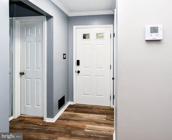 5898 AMBASSADOR WAY, Alexandria, VA 22310