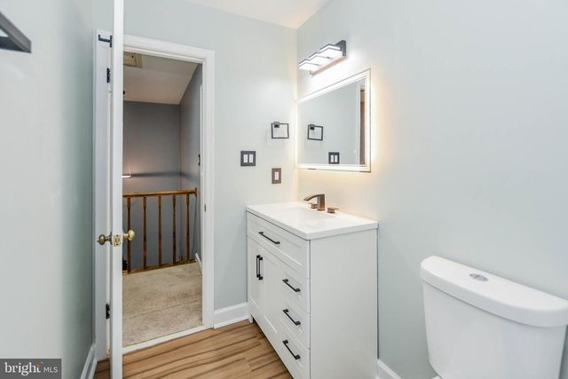 5898 AMBASSADOR WAY, Alexandria, VA 22310
