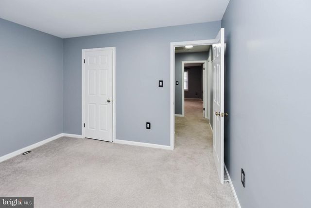 5898 AMBASSADOR WAY, Alexandria, VA 22310