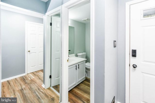 5898 AMBASSADOR WAY, Alexandria, VA 22310