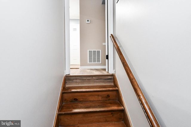 5898 AMBASSADOR WAY, Alexandria, VA 22310