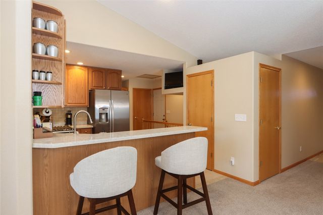 3900 Deer Valley Dr A, Marion, IA 52302