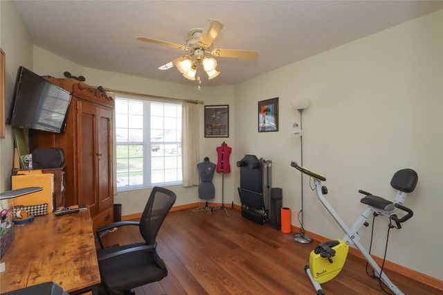 3900 Deer Valley Dr A, Marion, IA 52302