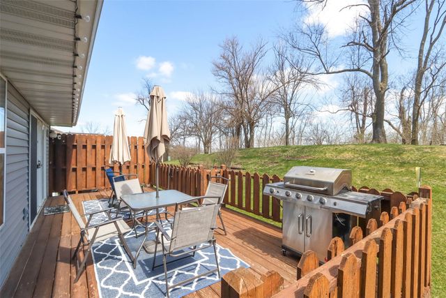 3900 Deer Valley Dr A, Marion, IA 52302