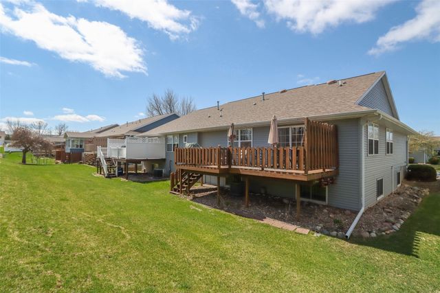 3900 Deer Valley Dr A, Marion, IA 52302