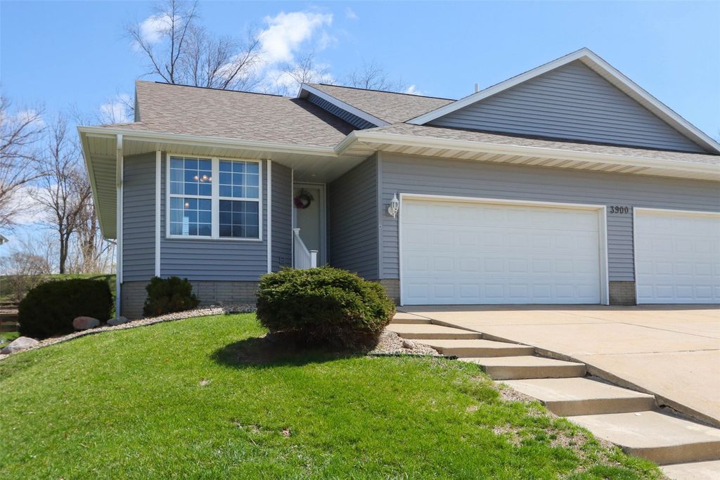 3900 Deer Valley Dr A, Marion, IA 52302