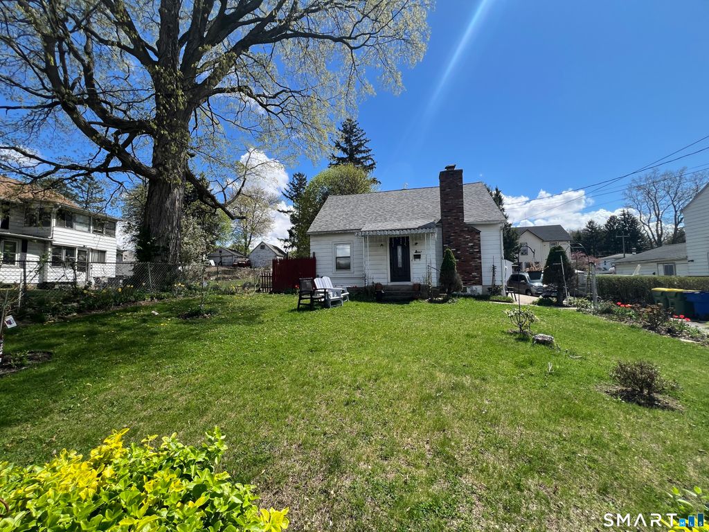 1683 Baldwin Street, Waterbury, CT 06706