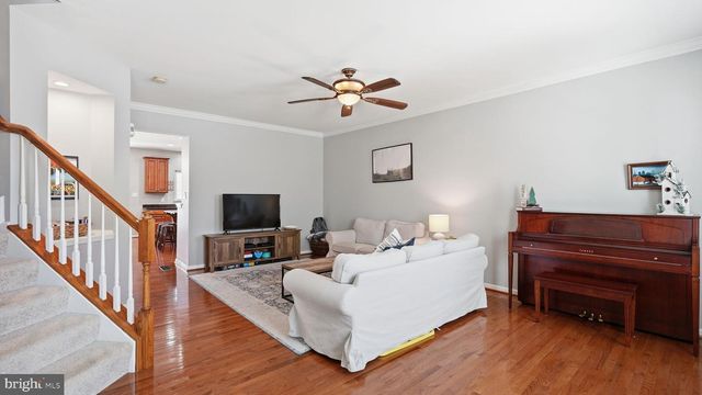 12605 TERRANOVA LN, Woodbridge, VA 22192