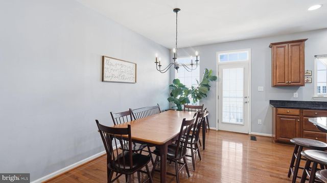 12605 TERRANOVA LN, Woodbridge, VA 22192