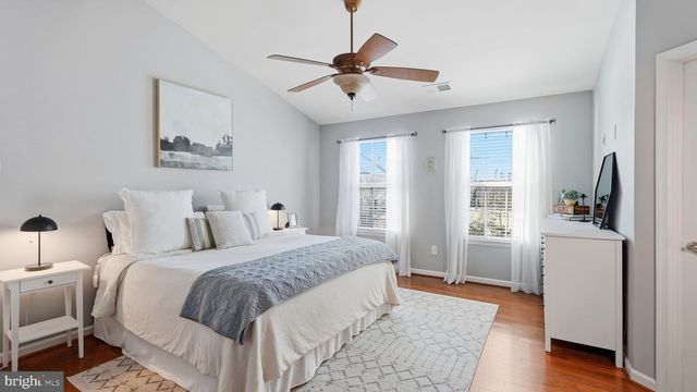 12605 TERRANOVA LN, Woodbridge, VA 22192