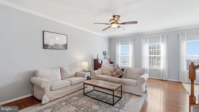 12605 TERRANOVA LN, Woodbridge, VA 22192