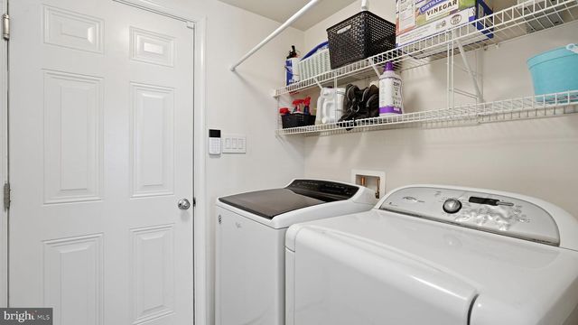 12605 TERRANOVA LN, Woodbridge, VA 22192