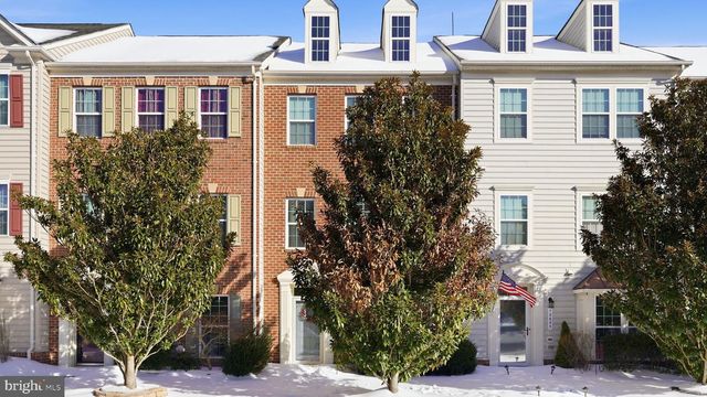 12605 TERRANOVA LN, Woodbridge, VA 22192