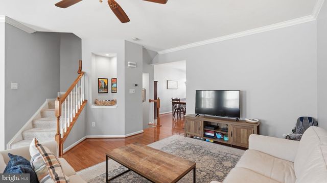 12605 TERRANOVA LN, Woodbridge, VA 22192