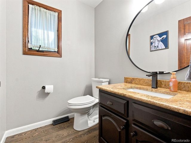 7943 W Friend Dr, Littleton, CO 80128