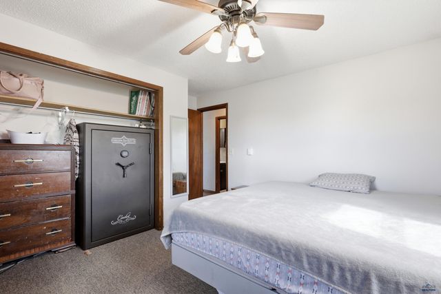 6608 KIMBERLY DR, Black Hawk, SD 57718