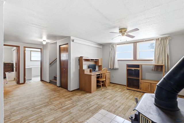 6608 KIMBERLY DR, Black Hawk, SD 57718