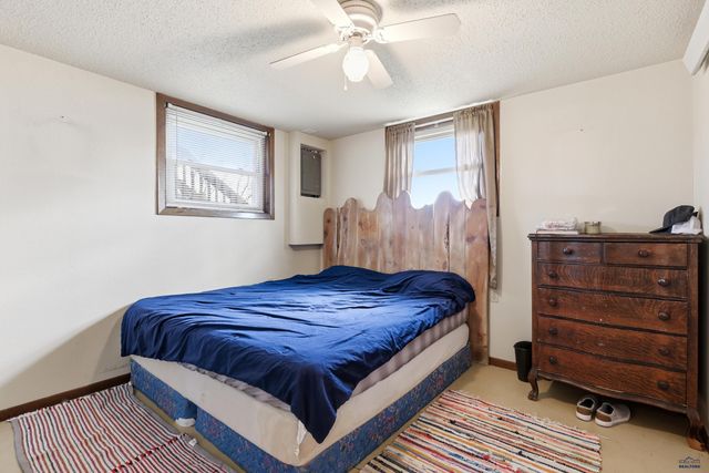 6608 KIMBERLY DR, Black Hawk, SD 57718