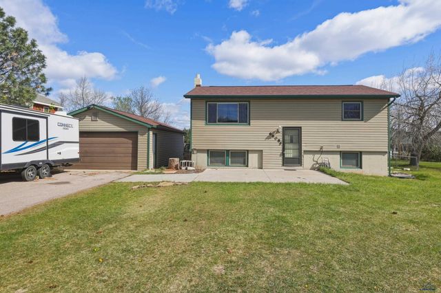 6608 KIMBERLY DR, Black Hawk, SD 57718