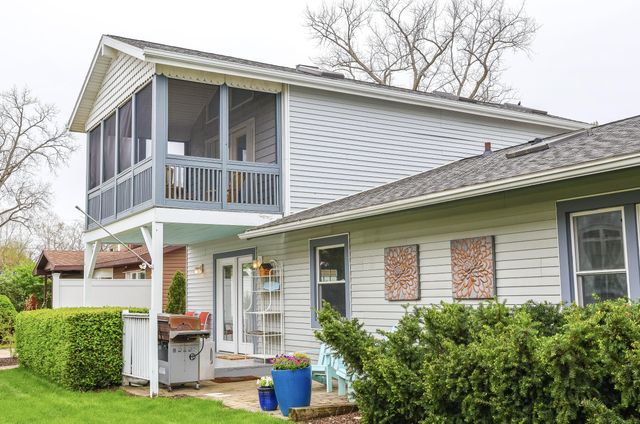 316 N Berrien Street, New Buffalo, MI 49117