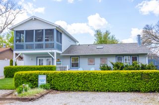316 N Berrien Street, New Buffalo, MI 49117
