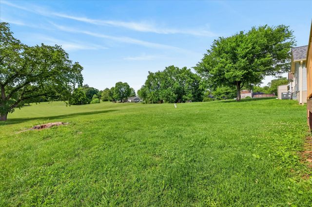 91 Grassmire Drive, Clarksville, TN 37042