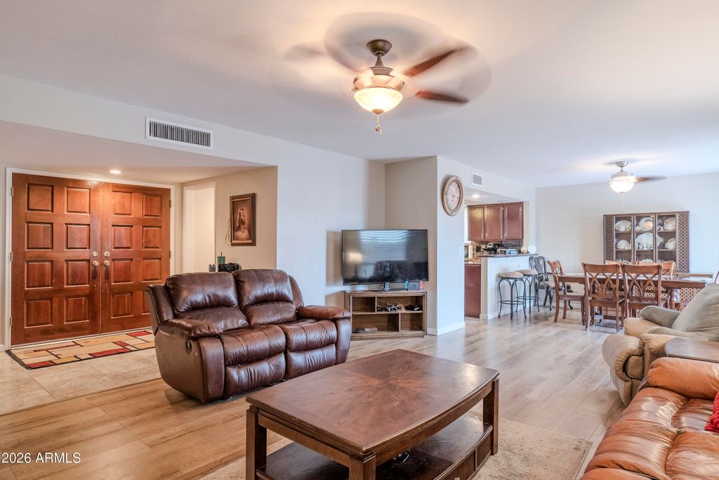 10233 E Navajo Place, Sun Lakes, AZ 85248 — photo 4
