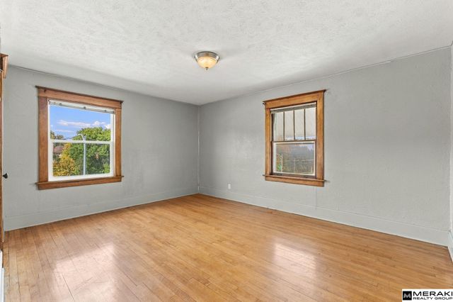 3405 Cuming Street, Omaha, NE 68131