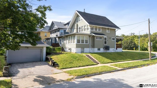 3405 Cuming Street, Omaha, NE 68131