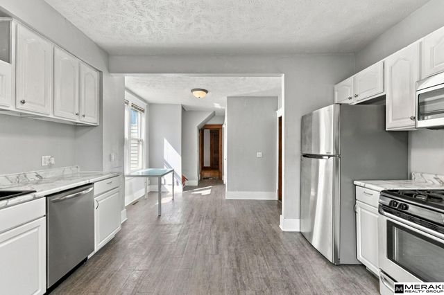 3405 Cuming Street, Omaha, NE 68131