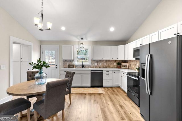 217 North Avenue, Fairmount, GA 30139