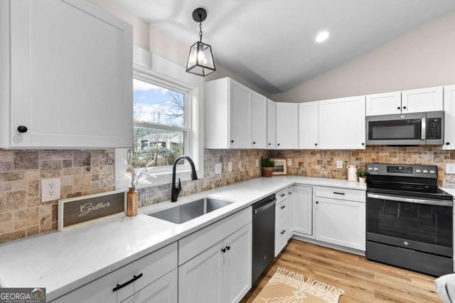 217 North Avenue, Fairmount, GA 30139