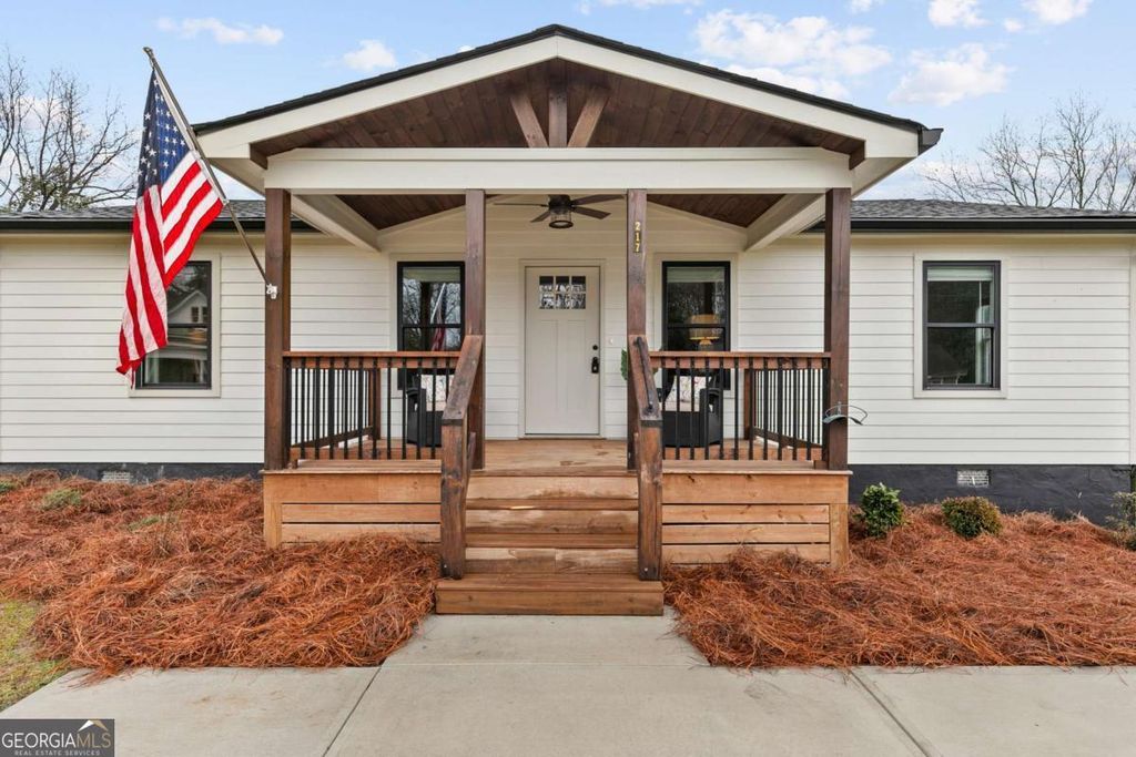 217 North Avenue, Fairmount, GA 30139