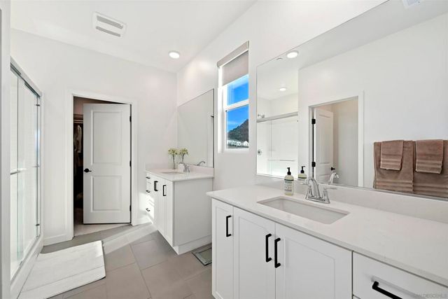 35158 Orchard Trl, Fallbrook, CA 92028