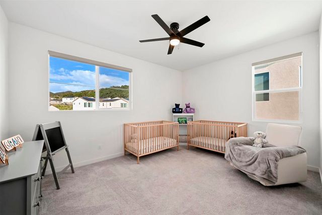 35158 Orchard Trl, Fallbrook, CA 92028