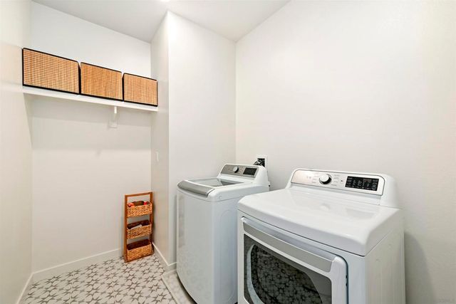 35158 Orchard Trl, Fallbrook, CA 92028