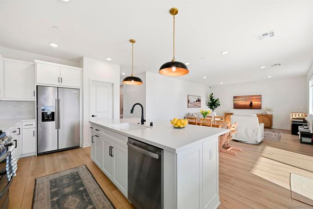 35158 Orchard Trl, Fallbrook, CA 92028