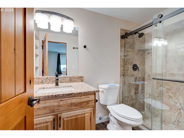 71517 FISHHAWK Rd, Birkenfeld, OR 97016