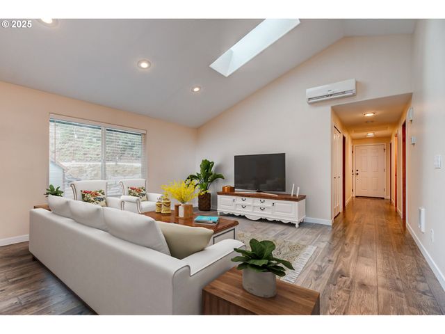 71517 FISHHAWK Rd, Birkenfeld, OR 97016