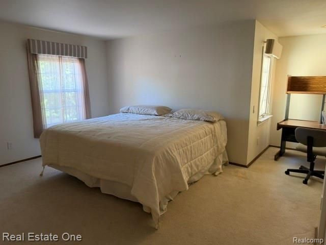 5135 Iron Gate Road, Bloomfield Hills, MI 48304