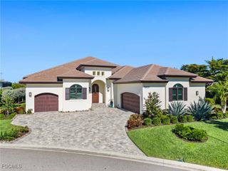 15801 Chatfield DR, Fort Myers, FL 33908