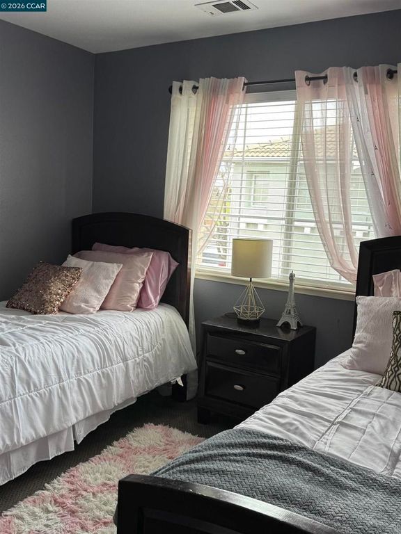 Image 8 of property listing at 1505 1505 Foxglove Pl, Richmond, CA 94806