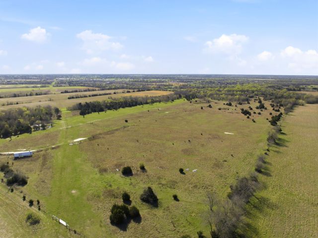 2004 E Main Street, Campbell, TX 75422