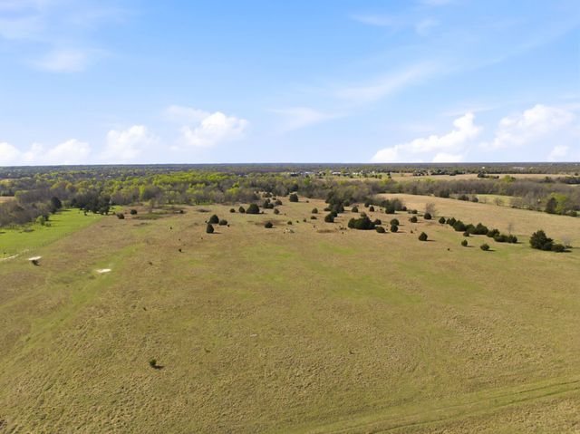 2004 E Main Street, Campbell, TX 75422