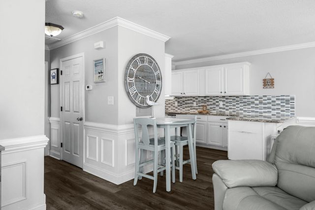 6001 - 1028 S Kings Hwy., Myrtle Beach, SC 29575