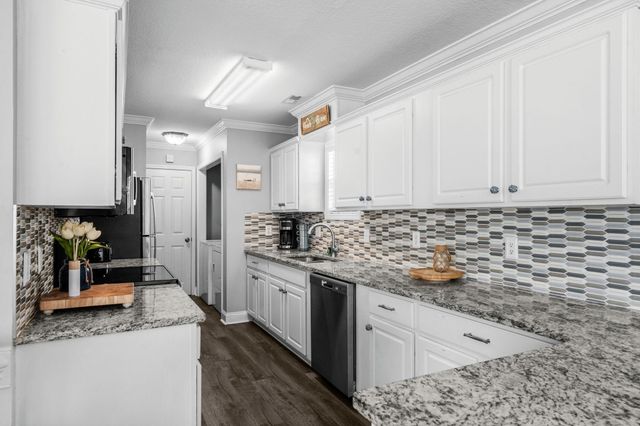 6001 - 1028 S Kings Hwy., Myrtle Beach, SC 29575