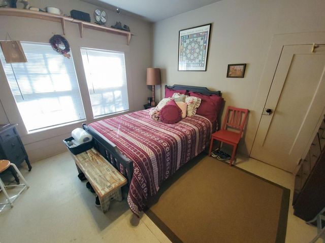 2357 County Road 4850, Warren, TX 77664